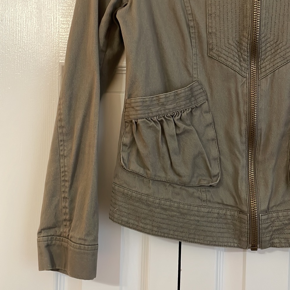 Kenzie lightweight jacket - Picture 2 of 5
